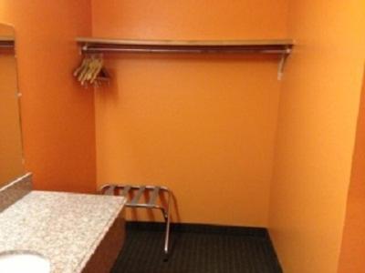 American Inn Клебърн Екстериор снимка